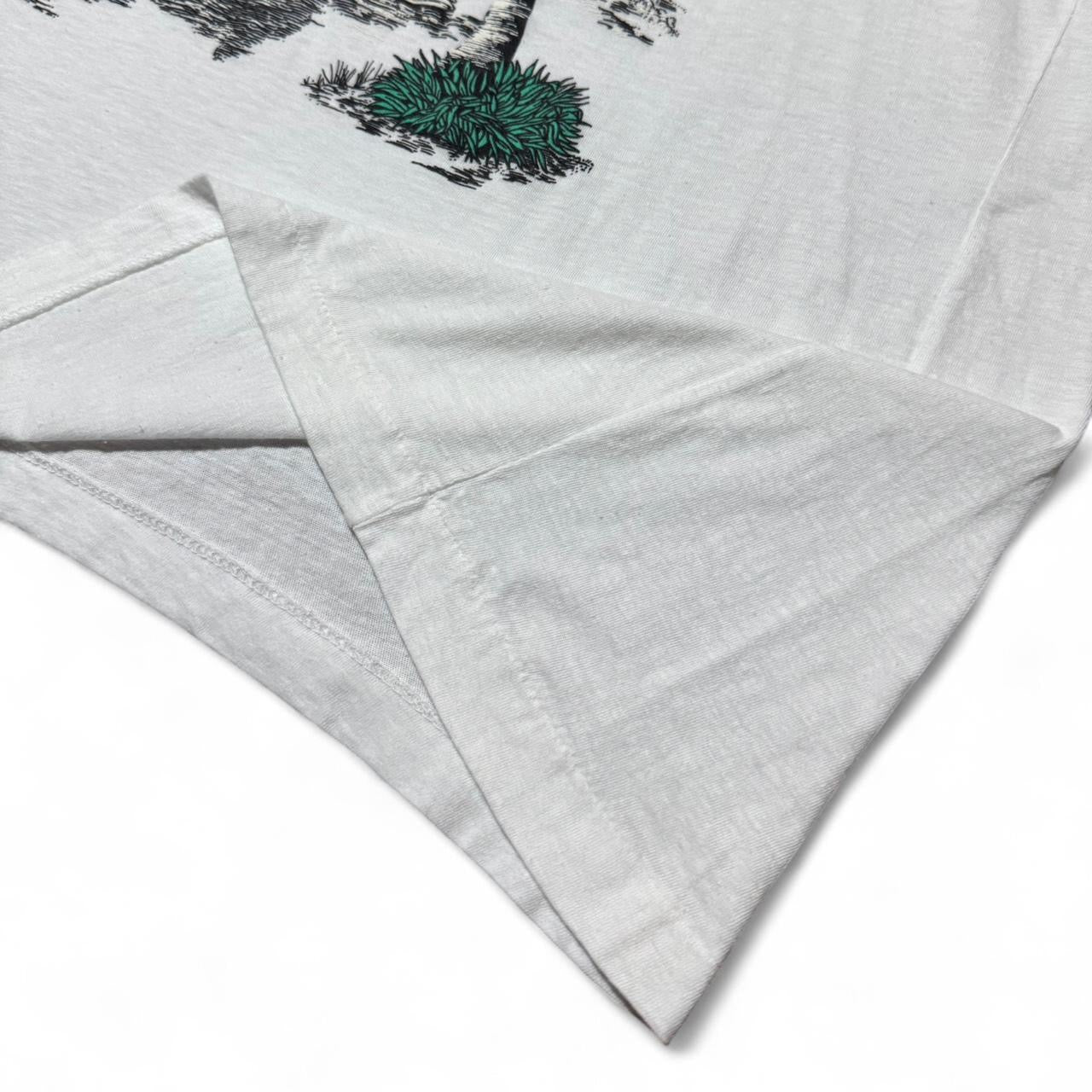 1980s St. Maarten Tropical Palm Tree Ocean Beach Graphic Souvenir Tee