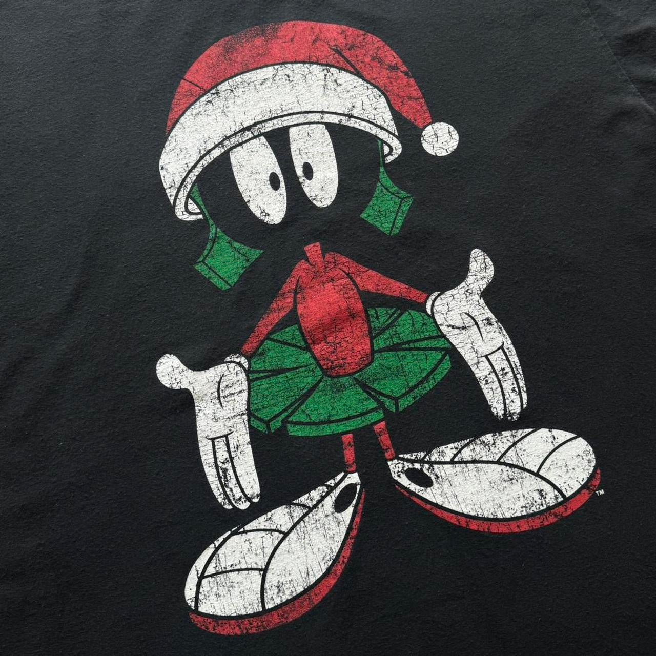 90s Looney Tunes Marvin the Martian Santa Hat Christmas Tee