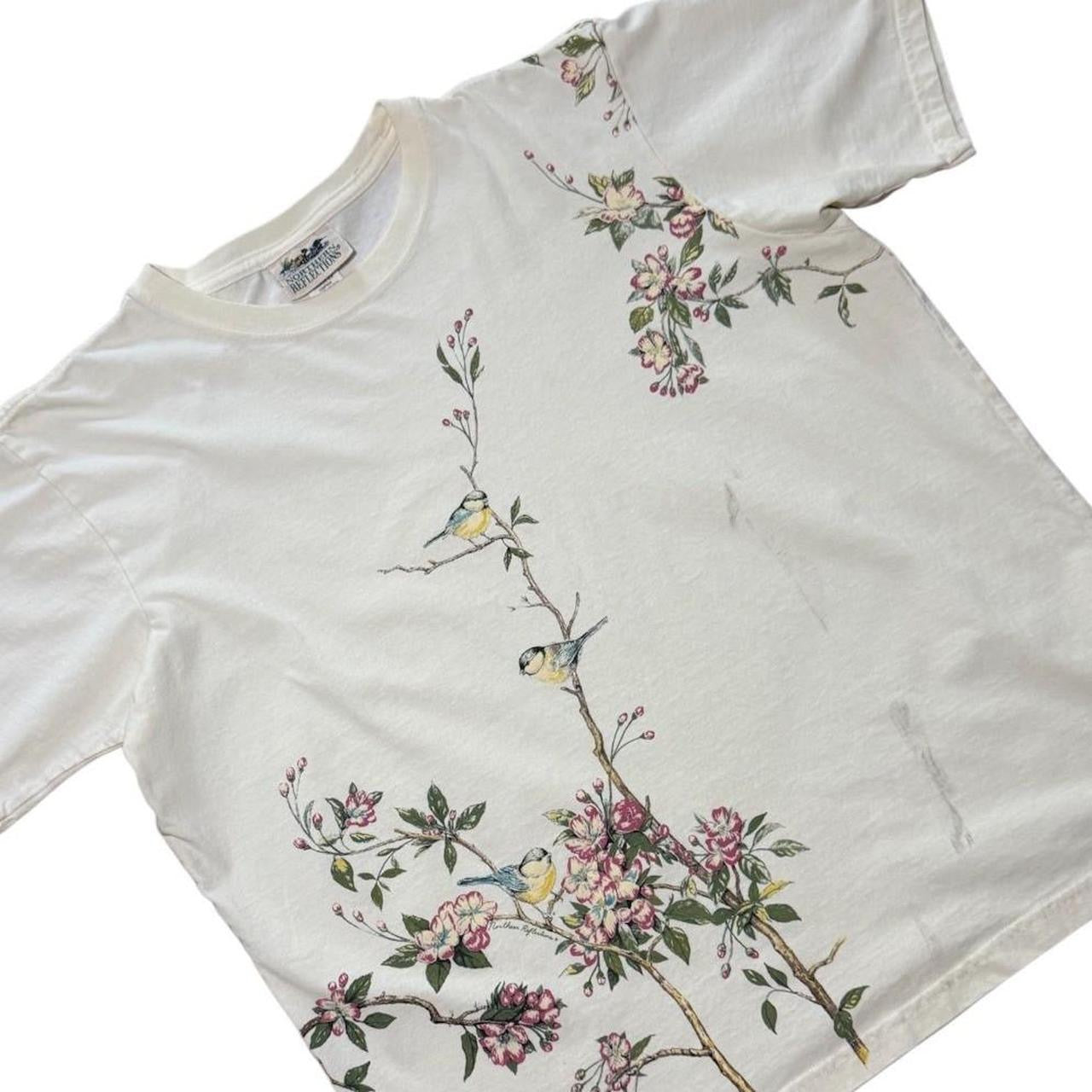 90s Northern Reflections Birds Floral Cute Flowers Animal Nature T-shirt
