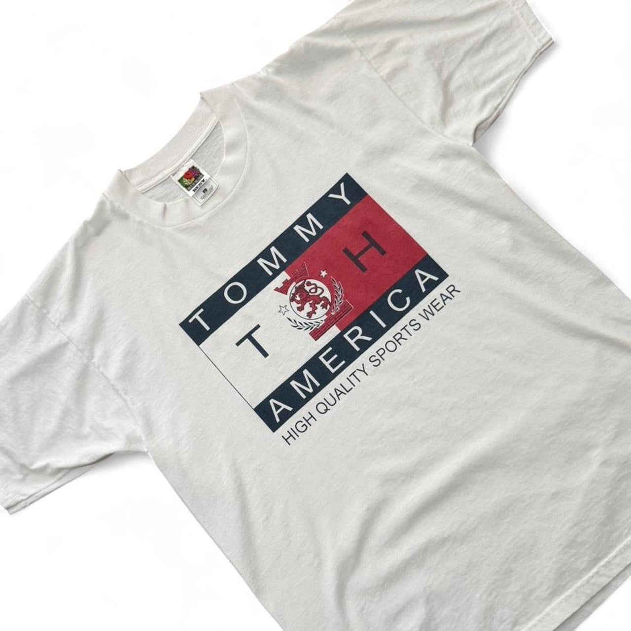 Vintage Y2K Tommy Hilfiger America Fashion Clothing Brand Graphic T-shirt