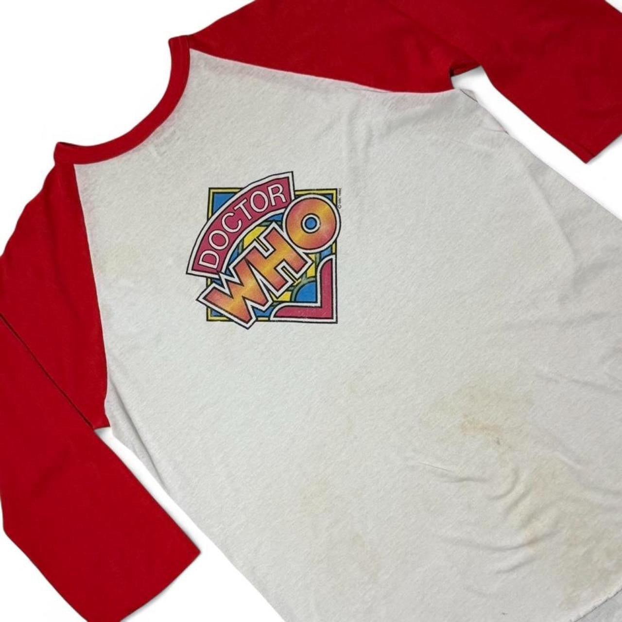 Vintage 1982 Doctor Who BBC Production Sci-FI Tv Show Promo Raglan Shirt
