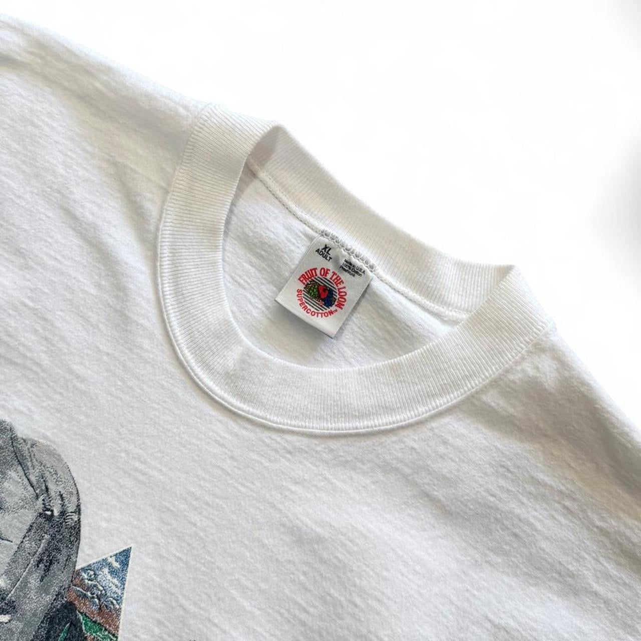 Vintage 90s Animals Nature Wilderness Wildlife Seattle Quote T-shirt