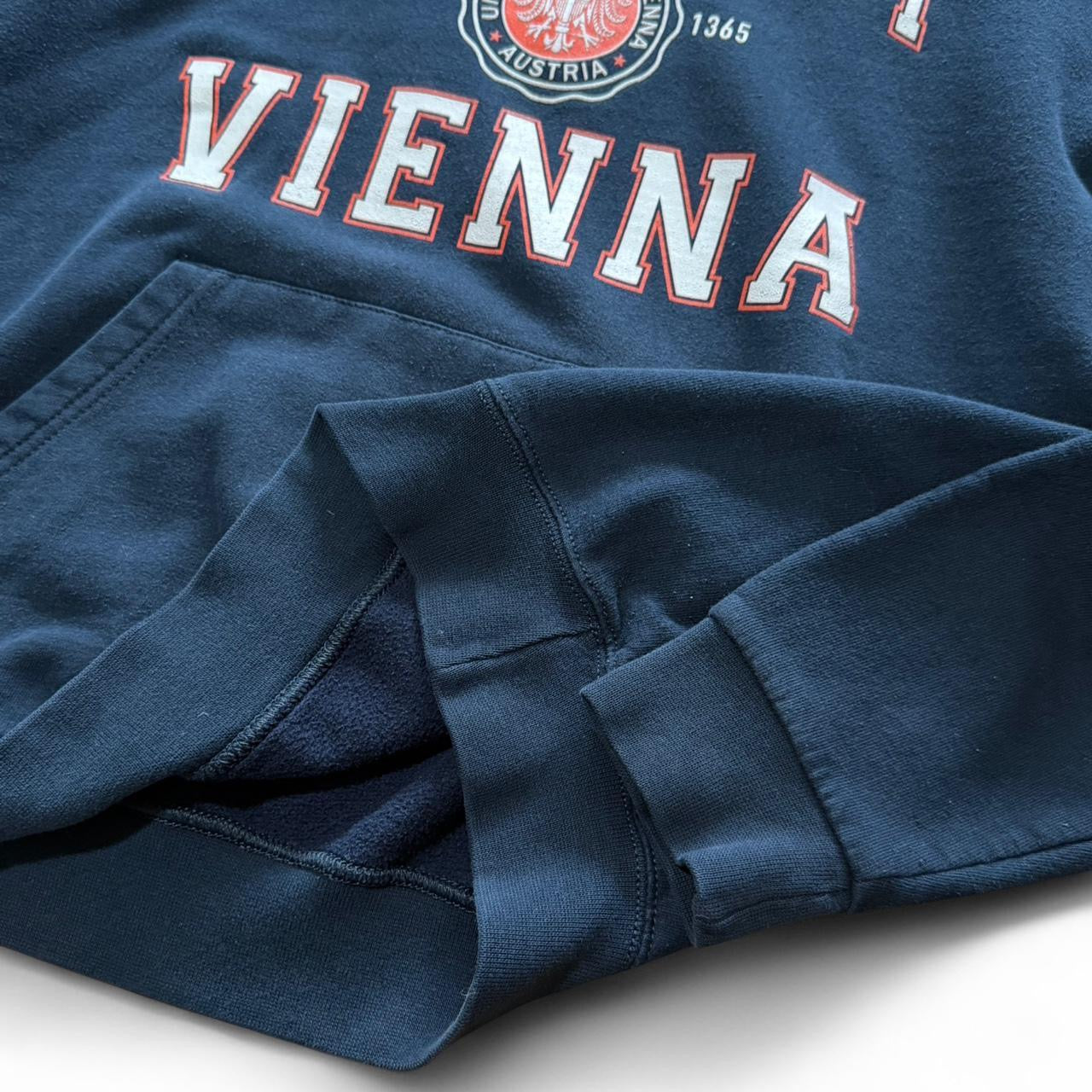 Vintage 90s University of Vienna Navy Blue Pullover Hoodie Sweater