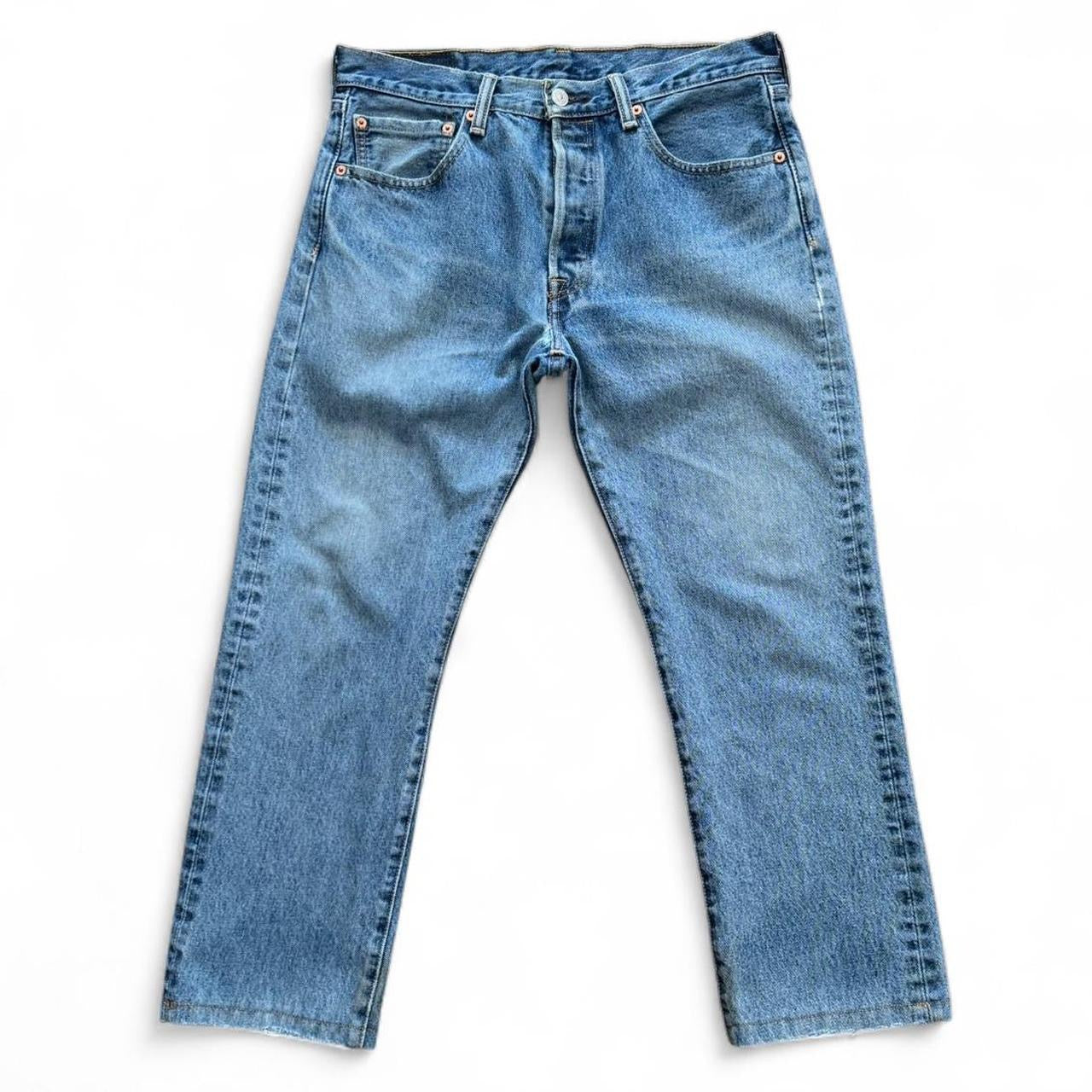 90s Levi’s 501 Light Blue Wash Straight Leg Hemmed Jeans