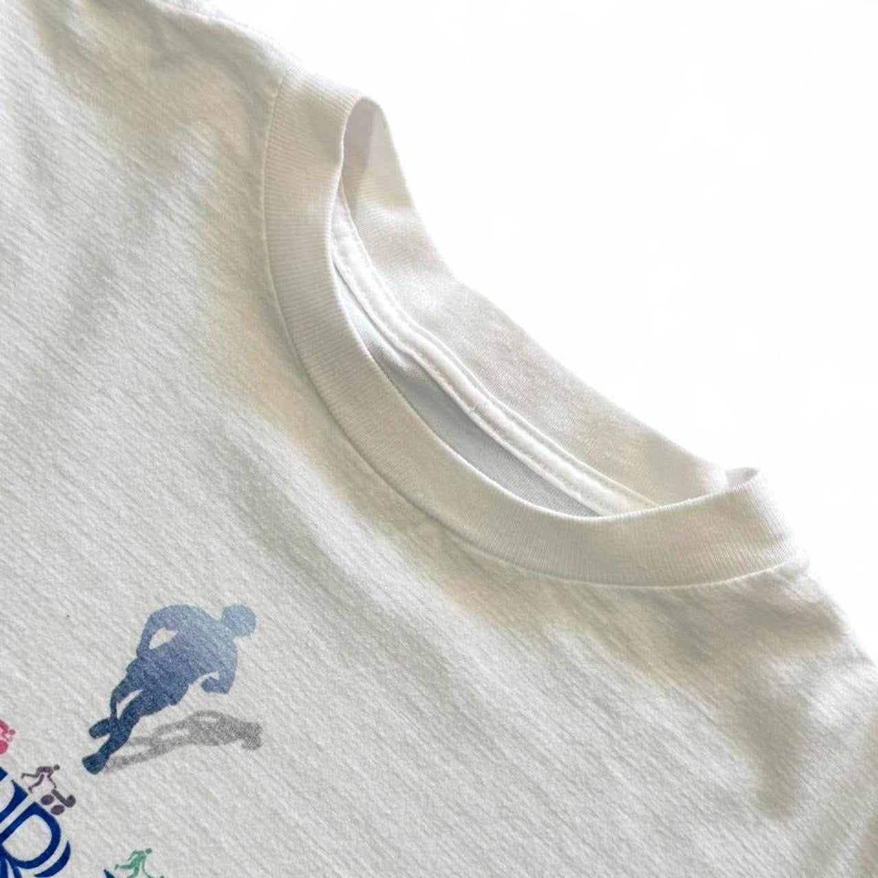 90s Terry Fox Marathon Running Souvenir Memorial Graphic T-shirt