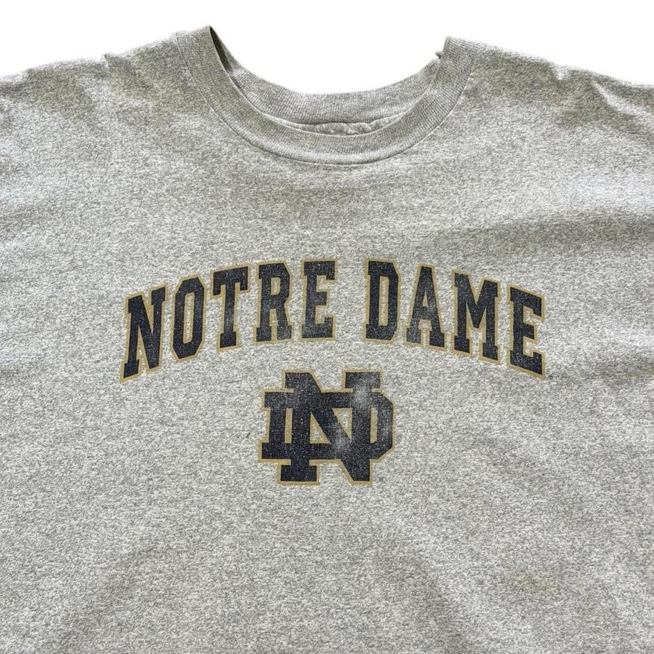 90s Notre Dame Fighting Irish NCAA Football Sports Graphic Logo T-shirt