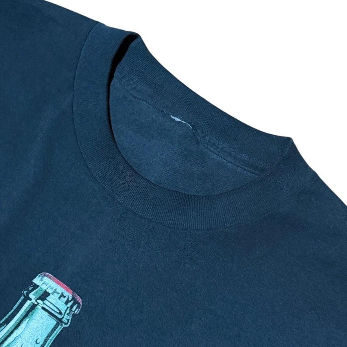 Y2K Coca Cola Atlantic Days 2001 Coke Bottle Drink Promo Graphic T-shirt