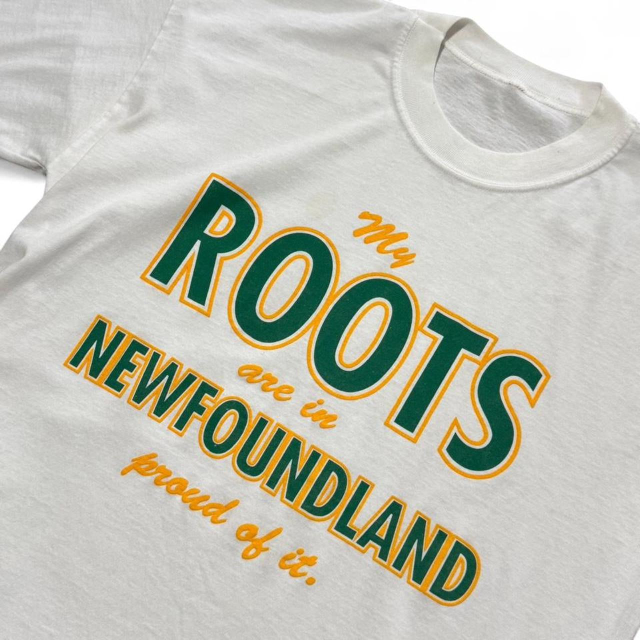 Vintage 90s My Roots Newfoundland Canada Souvenir Graphic Single Stitch T-Shirt