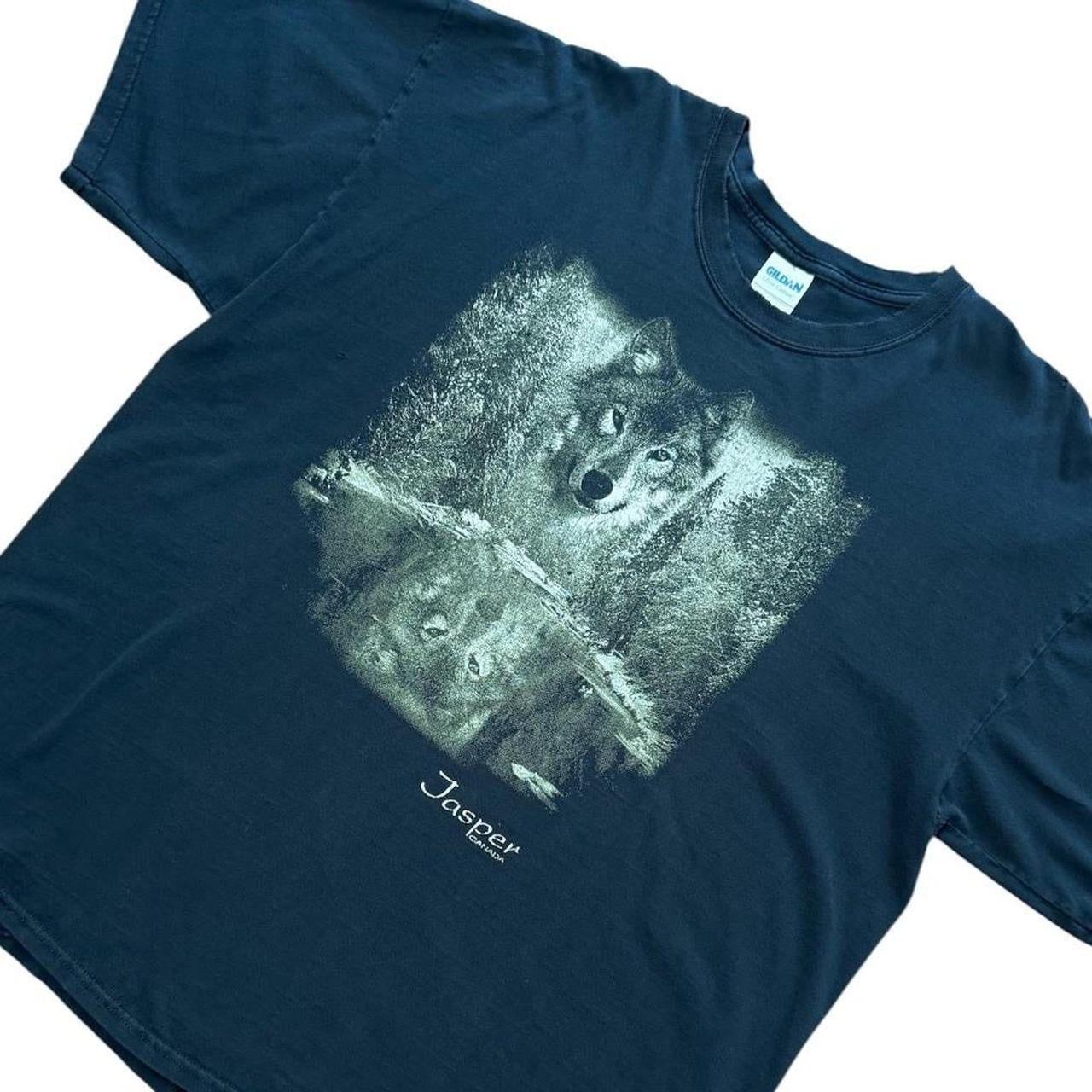 90s Jasper Canada Wolf Reflection Nature Animal Wolves Graphic T-shirt