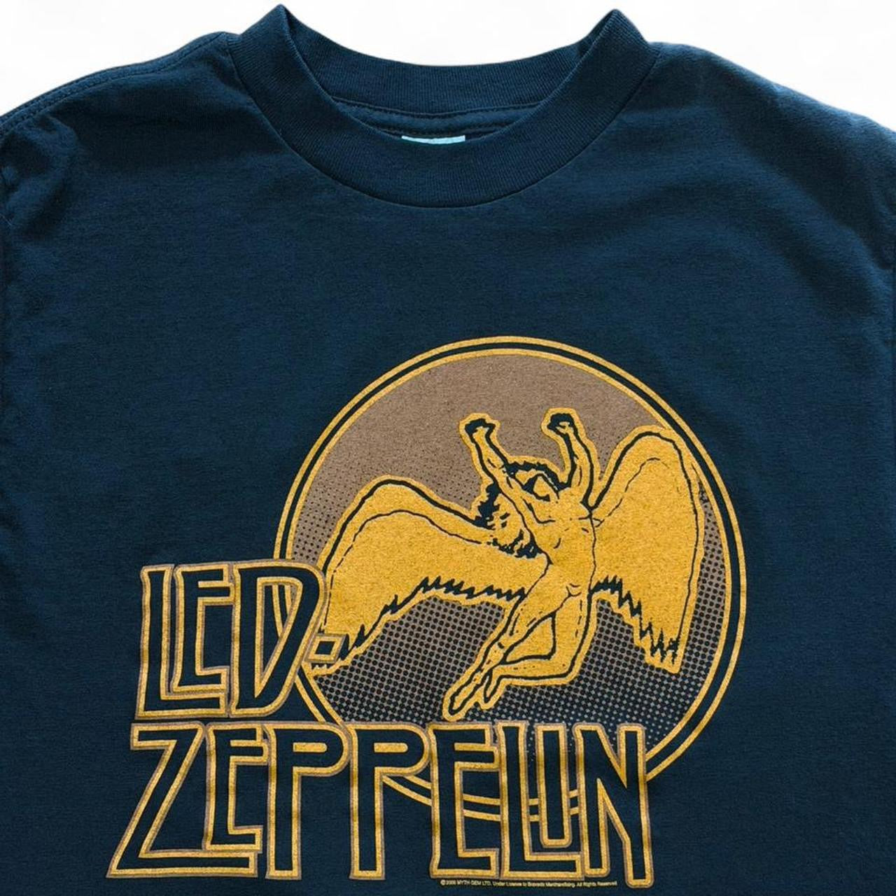 Vintage 2006 Led Zeppelin Classic Rock Band Concert Merch T-shirt