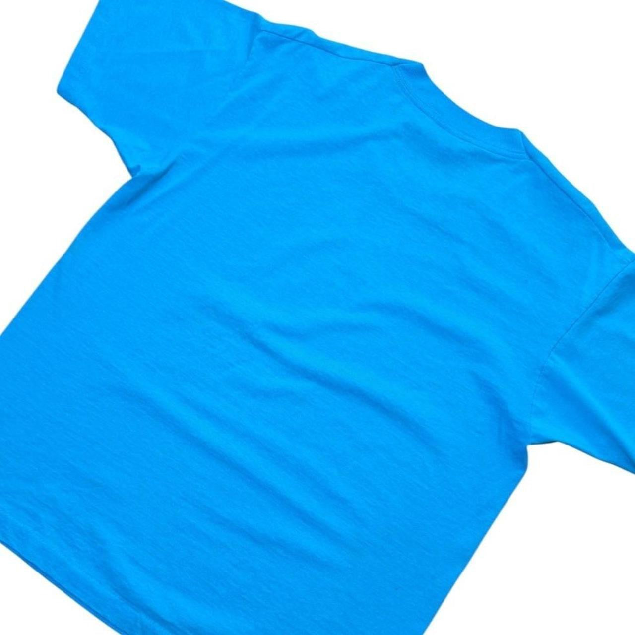 90s Eye Spy Black Kitty Cat Cute Animal Art Baby Blue Graphic T-shirt