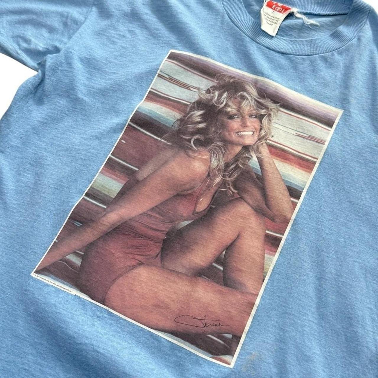 70s Farrah Fawcett Super Model Red Bikini Swimsuit Graphic T-shirt