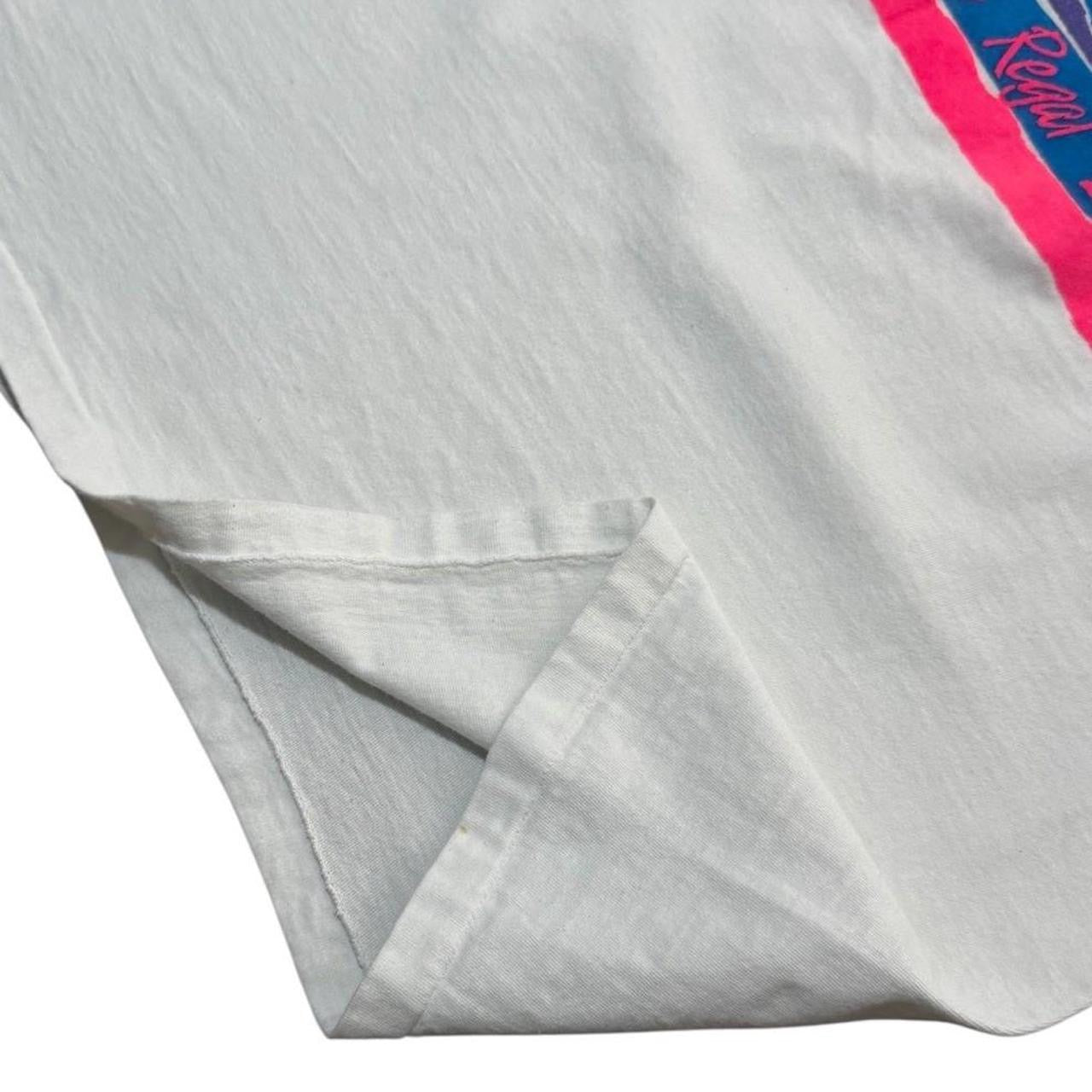 90s Regal Boats Seadoo Yacht Sailing Ocean Beach Graphic Art T-shirt