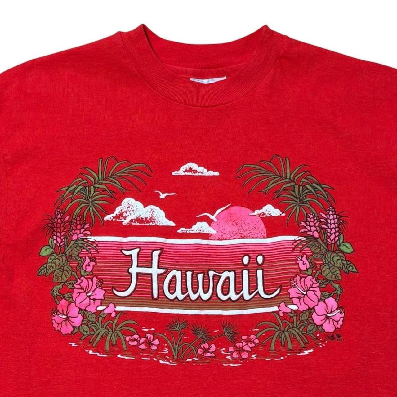 80s Hawaii Puff Print Floral Ocean Beach Sunset Nature Graphic T-Shirt
