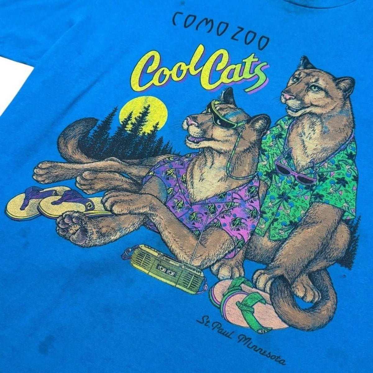 80s Distressed Como Zoo Cool Cats Minnesota Mountain Lion Nature T-shirt