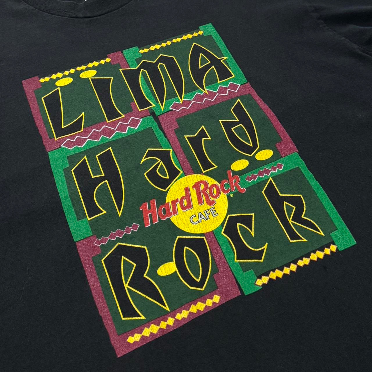 90s Hard Rock Cafe Lima Peru Graphic Tee
