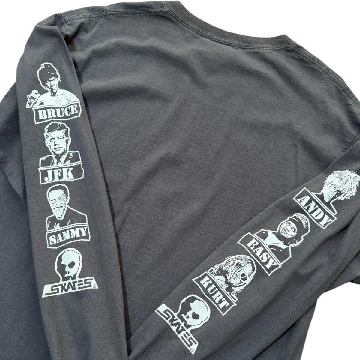 90s Skull Skates Famous Dead People Portraits Coffin Long Sleeve Shirt