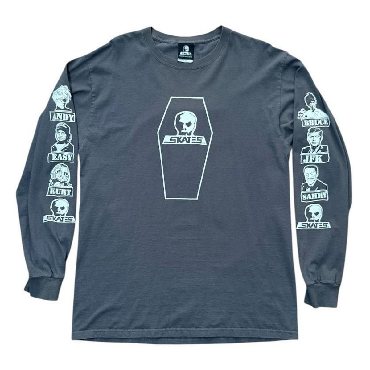 90s Skull Skates Famous Dead People Portraits Coffin Long Sleeve Shirt