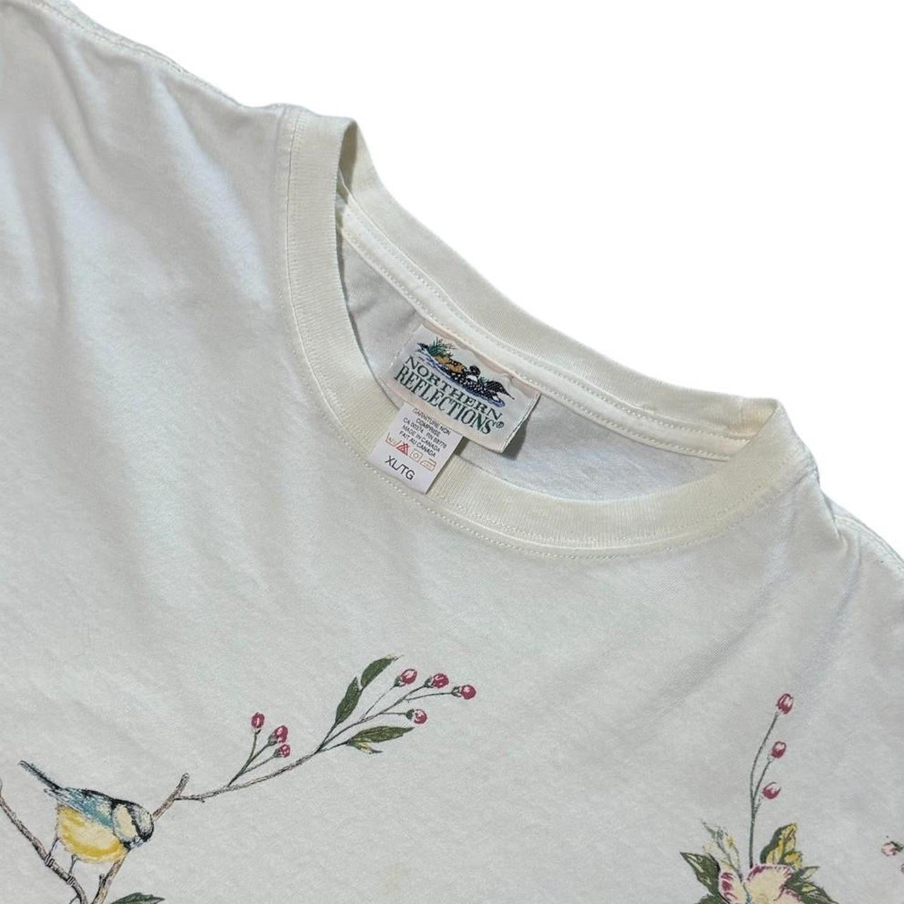 90s Northern Reflections Birds Floral Cute Flowers Animal Nature T-shirt