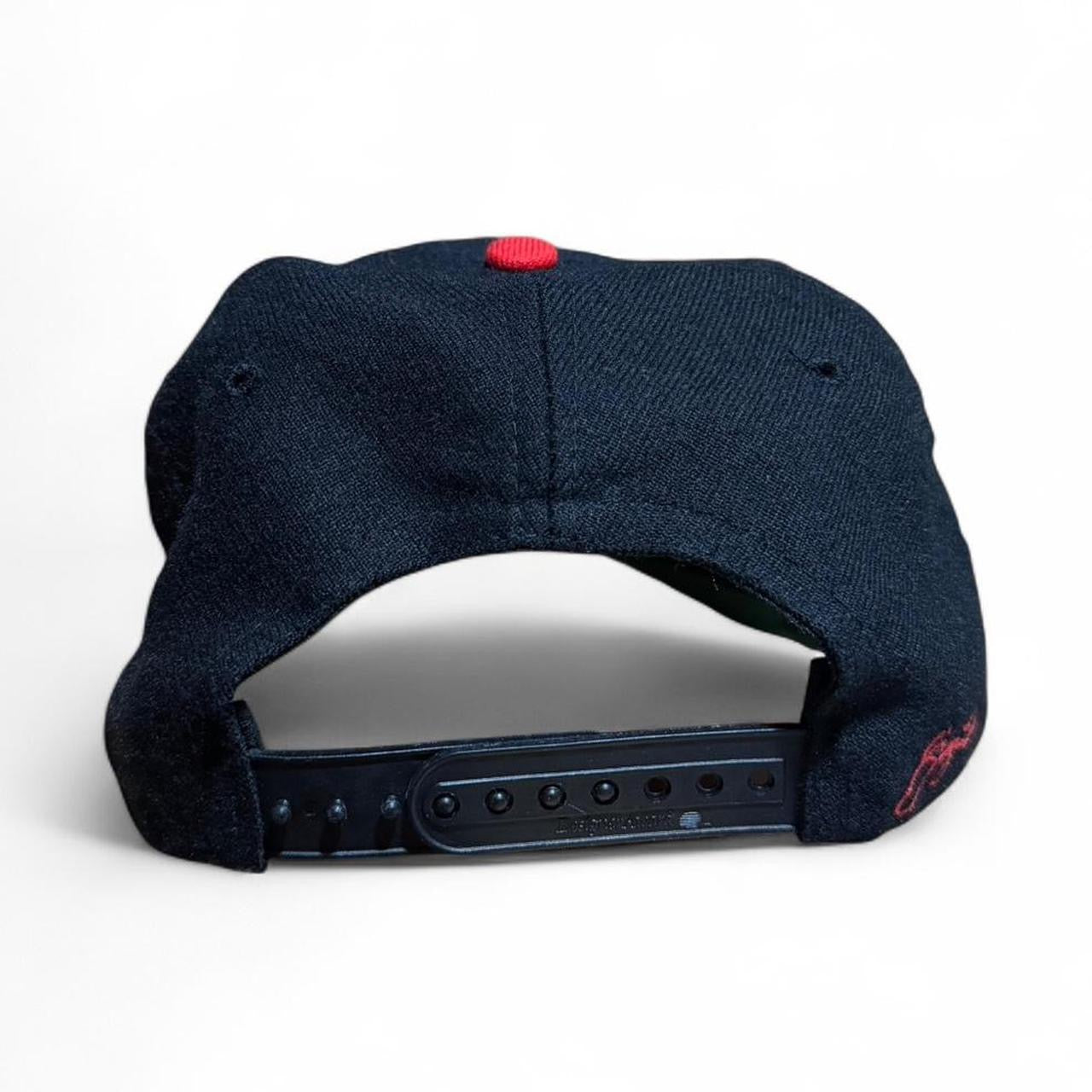 Vintage 90s Chicago Bulls Signature Logo NBA Basketball Snapback Hat