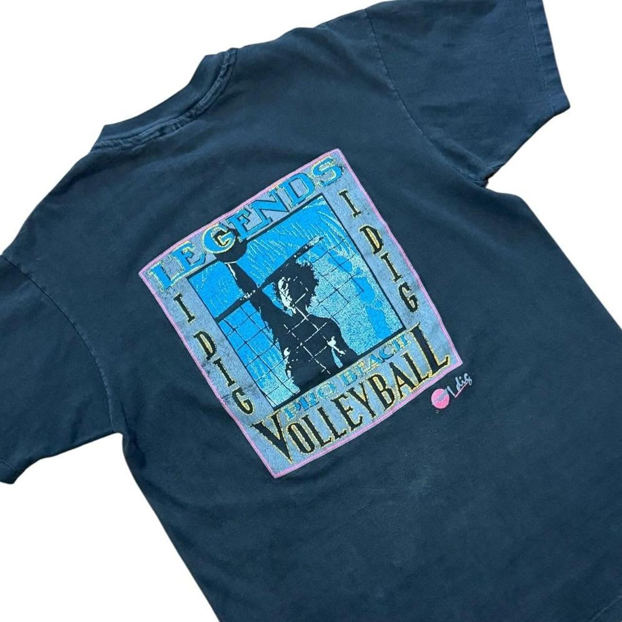 90s I Dig Pro Beach Legends Volleyball Beach Sport Graphic Faded T-shirt