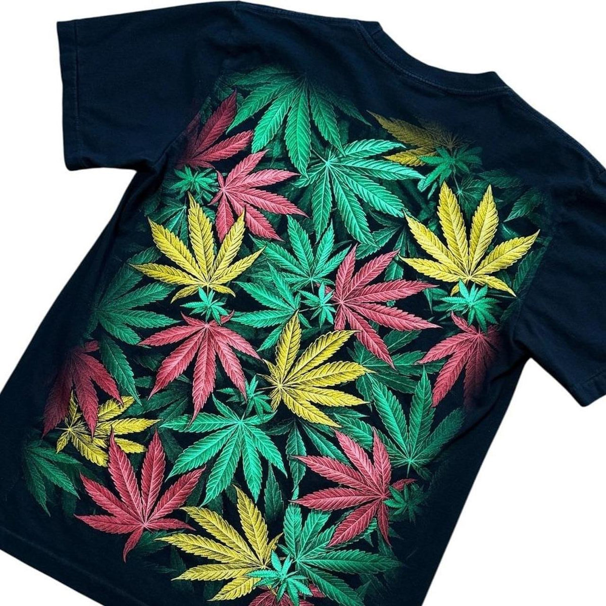 Y2K Reggae Pot Leaf Weed Marijuana Stoner Kush Graphic Art Print T-shirt