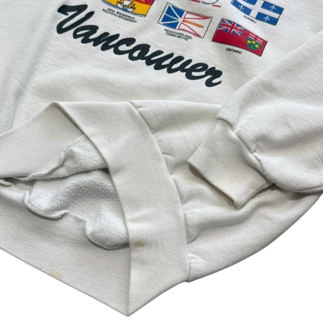90s Canada 125 Birthday Vancouver Souvenir Art Graphic Crewneck Sweater