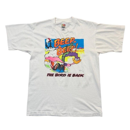90s Road Runner Wile E Coyote Bird is Back Graphic Cartoon Promo T-shirt
