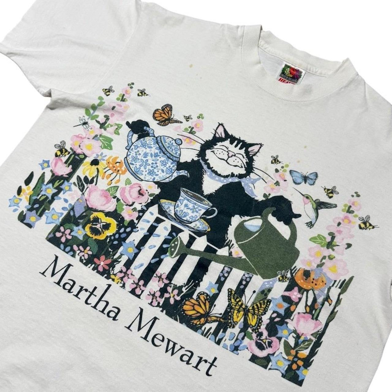 90s Martha Mewart Cat Kitty Funny Animal Cottage Tea Art Graphic T-shirt