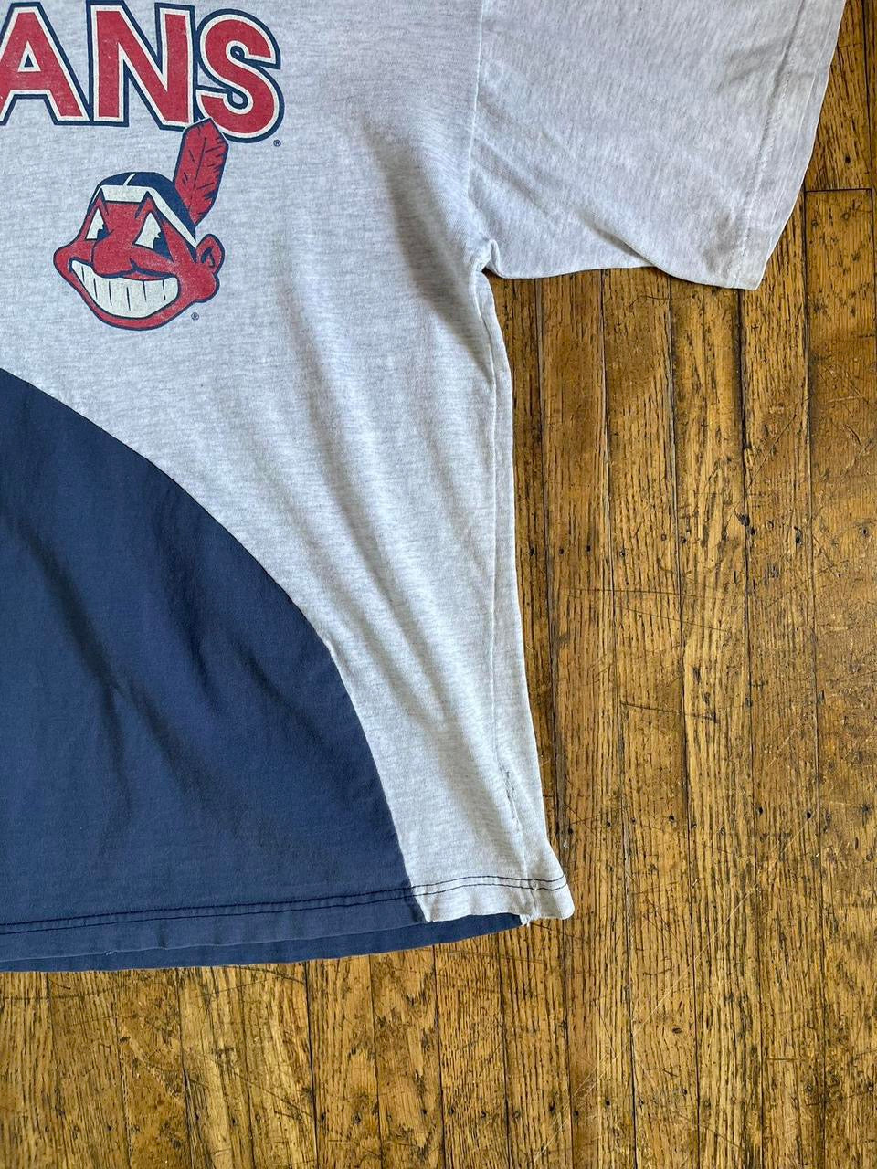 90s Cleveland Indians MLB Baseball Tee